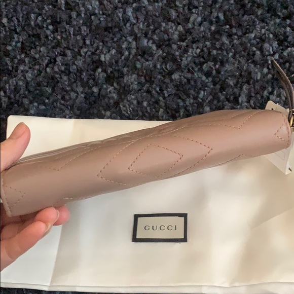 Gucci marmont zip around wallet - Picture 7 of 10